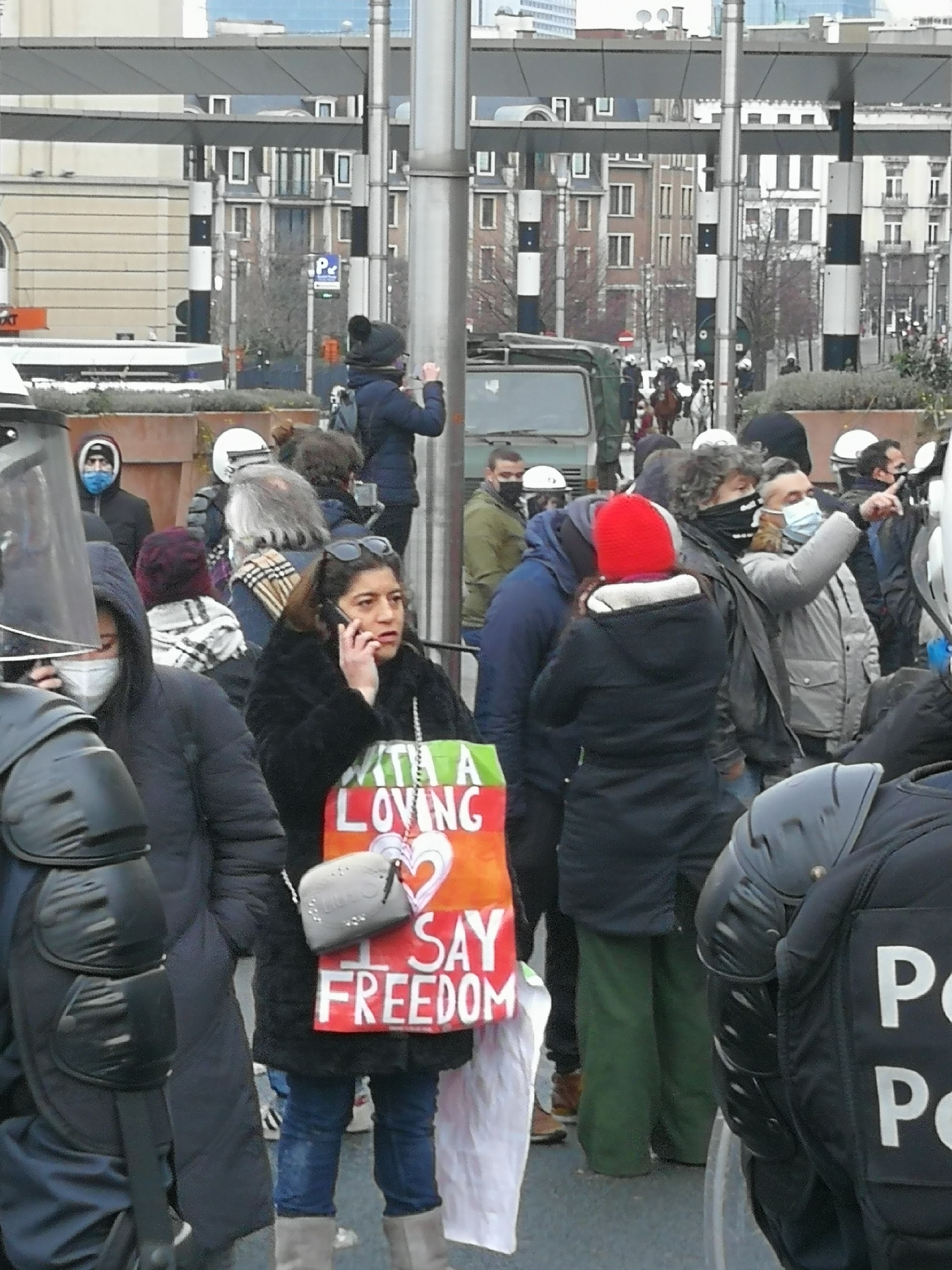 Une Manifestation Non Autoris&eacute;e Contre Les Mesures Sanitaires
